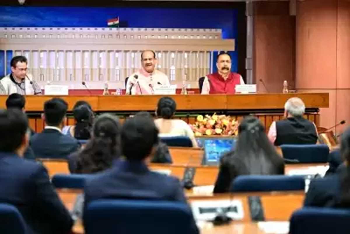 सिविल सेवा का मूल आधार सुशासन है - लोक सभा अध्यक्ष